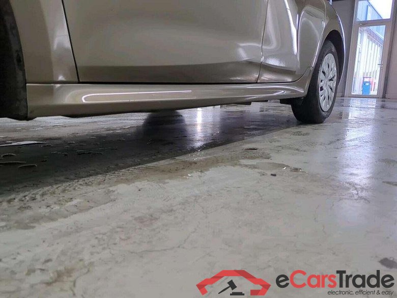 TOYOTA Yaris 1.5 Hyb. Active #5