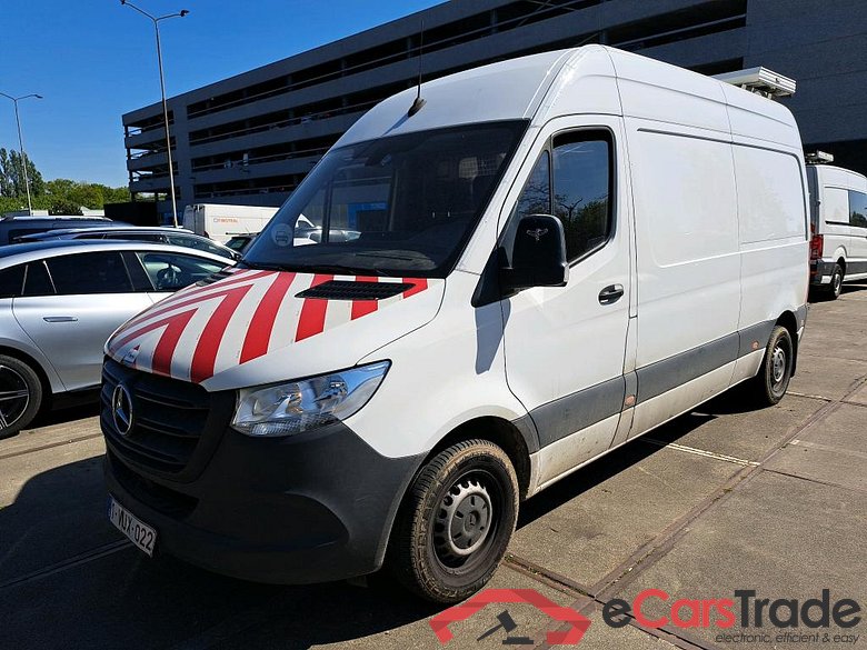 MERCEDES - MER SPRINTER B/F 314 CDI GB L2 FWD Functional 3.5T 143PK 9G-Tronic  With High Roof & Rear Camera