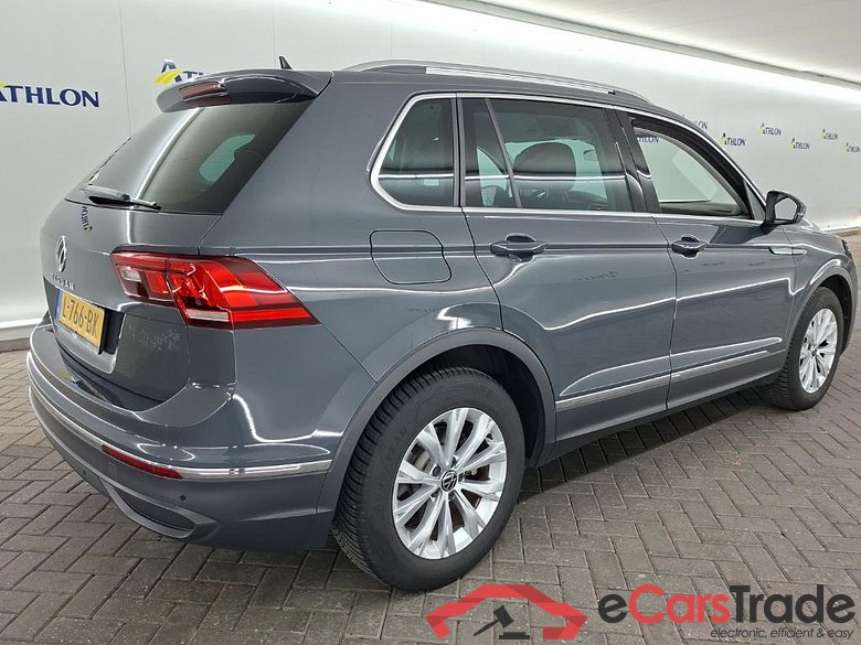 VOLKSWAGEN Tiguan 1.5 TSI 110kW DSG Life Business 5D #3
