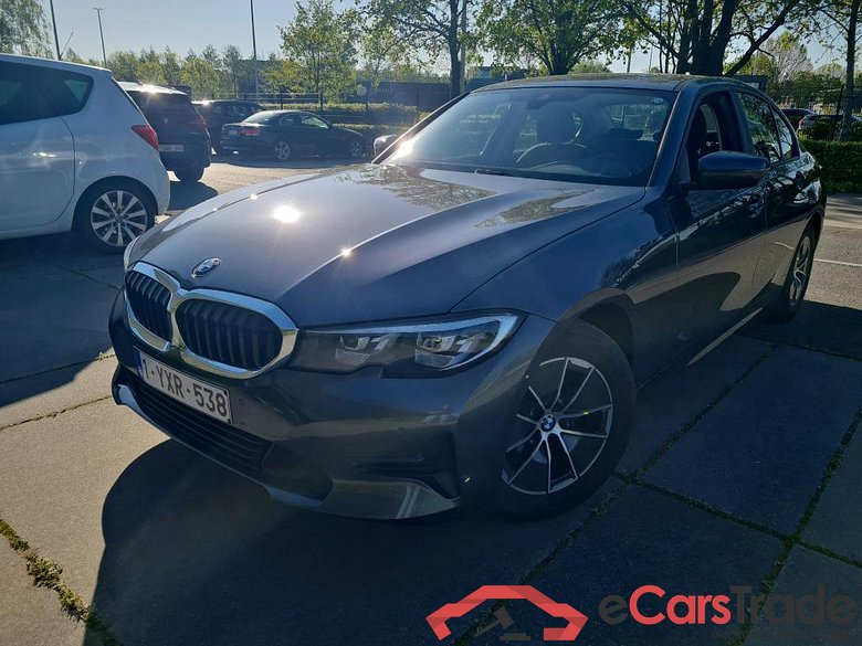 BMW - BMW 3 BERLINE 318dA 136PK Advantage Pack Business With Heated Seats & PDC Front & Rear #1