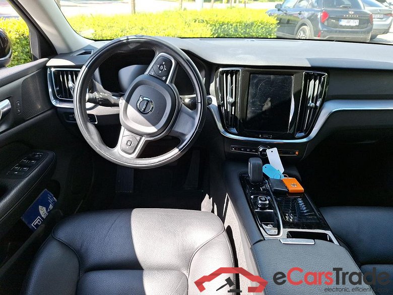Volvo V60 2.0 T6 Plug-In Hybrid AWD Inscription Aut. LED Virtual ACC Navi Laether KeylessGo Klima PDC ... #3