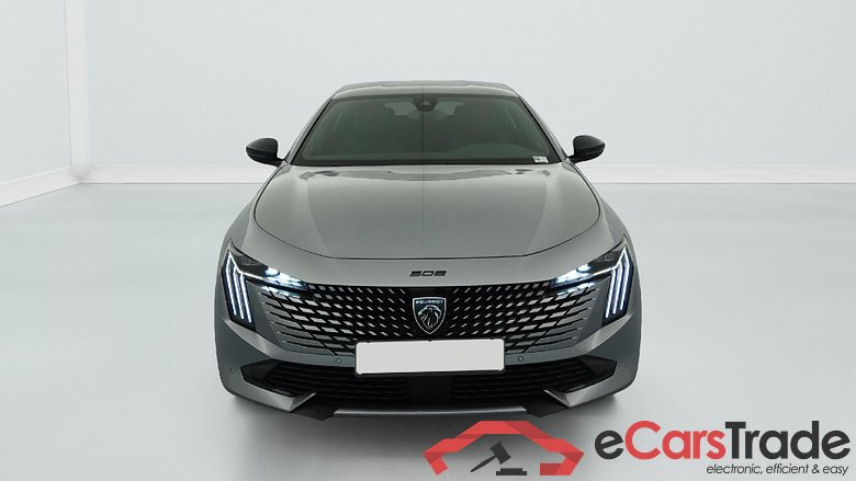 Peugeot 508 Hybrid 225 e-EAT8 Allure #2
