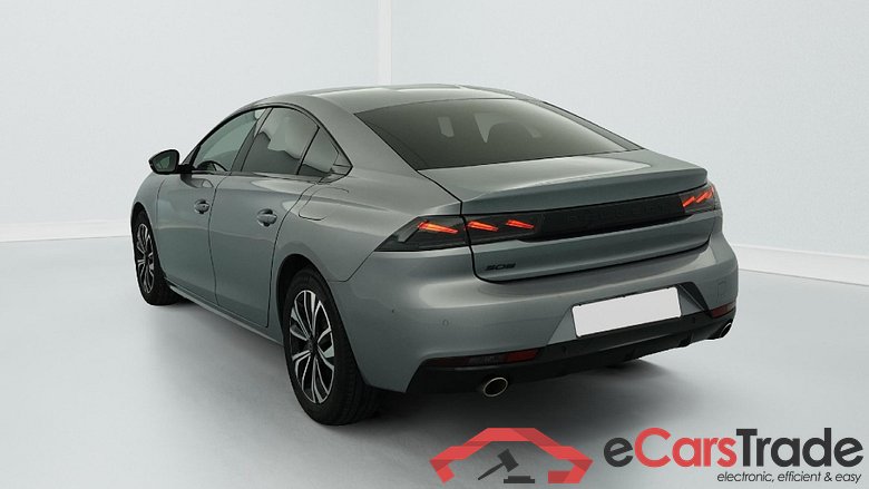 Peugeot 508 Hybrid 225 e-EAT8 Allure #5