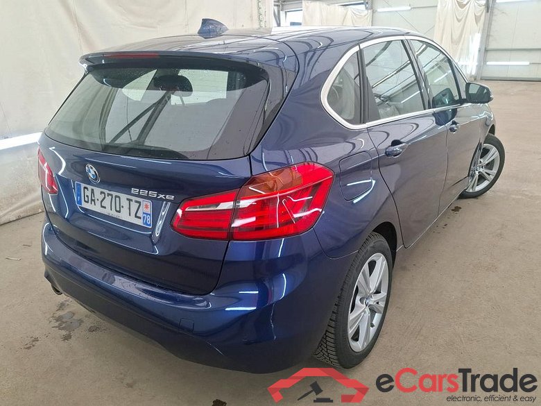 BMW Serie 2 Active Tourer / 2018 / 5P / monospace 225xe Business Design Auto #3