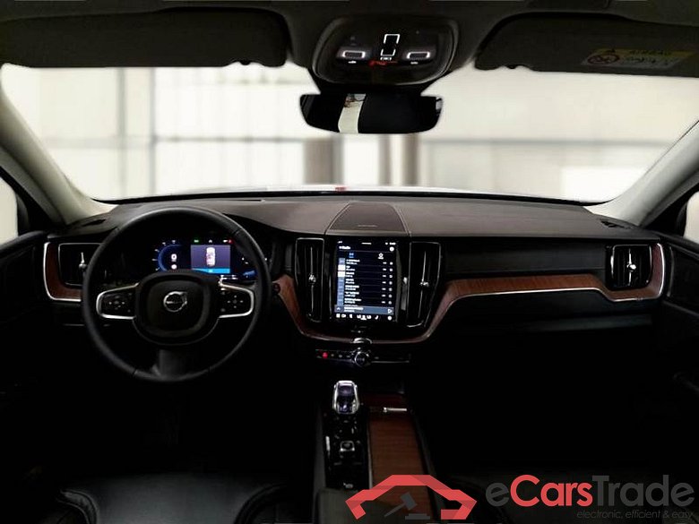 VOLVO XC60 / 2021 / 5P / SUV T8 PLUG-IN AWD AUTO ULTIMATE DARK #3