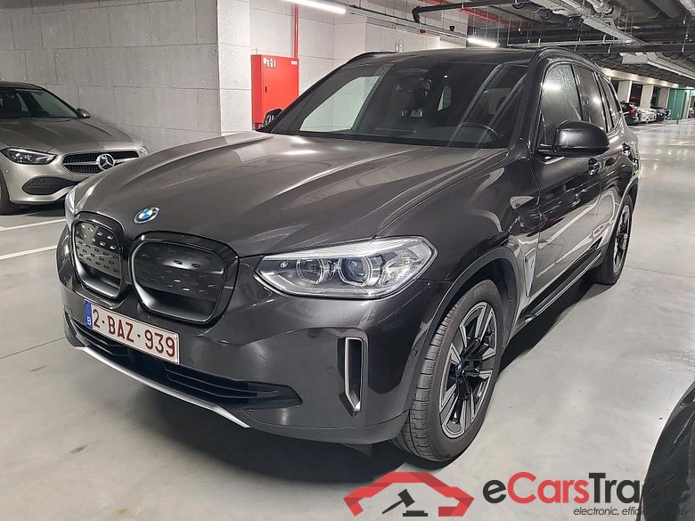 BMW IX3 80KWH AUTO