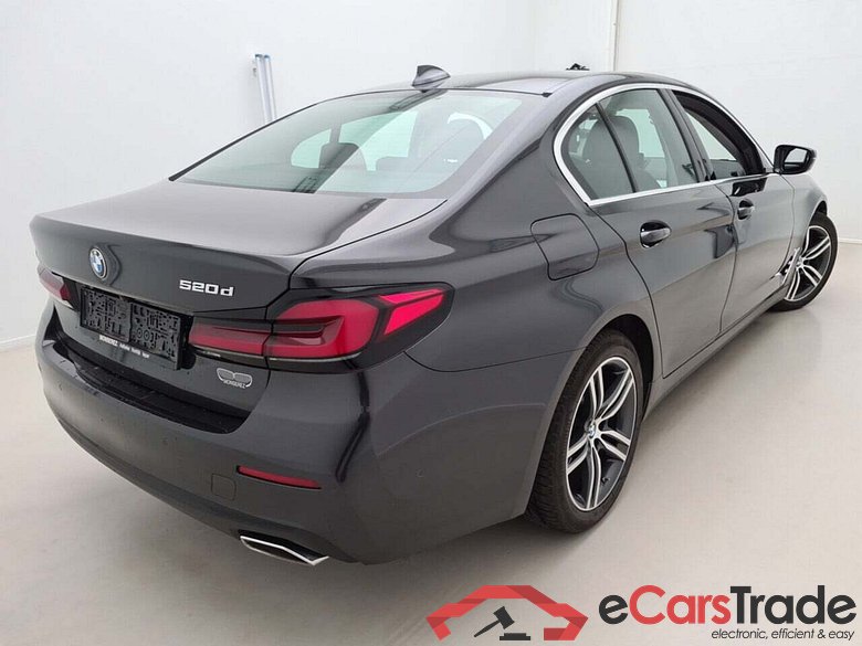 BMW 5-SERIE BERLINE 2.0 520D #2