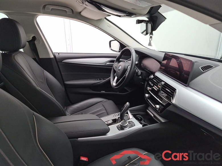 BMW 5-SERIE BERLINE 2.0 520D #3