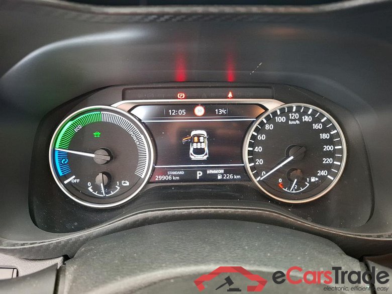 NISSAN Juke / 2019 / 5P / Crossover Hybrid 143 Acenta #6