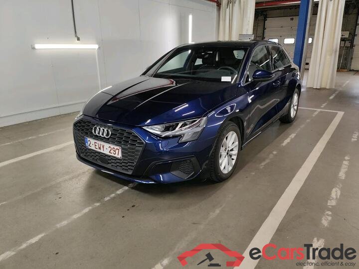 Audi A3 Sportback A3 Sportback 1.0 30 TFSi S tronic Attraction BE (Mild Hybrid) 81kW/110pk  5D/P Auto-7 - CO2 indicatief #1