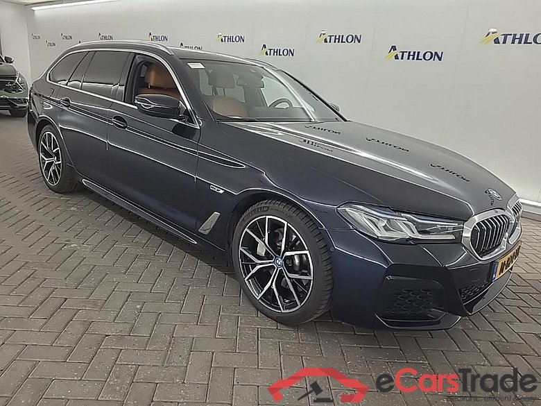 BMW 5-serie Touring 530e Business Edition Plus 5D 215kW #2