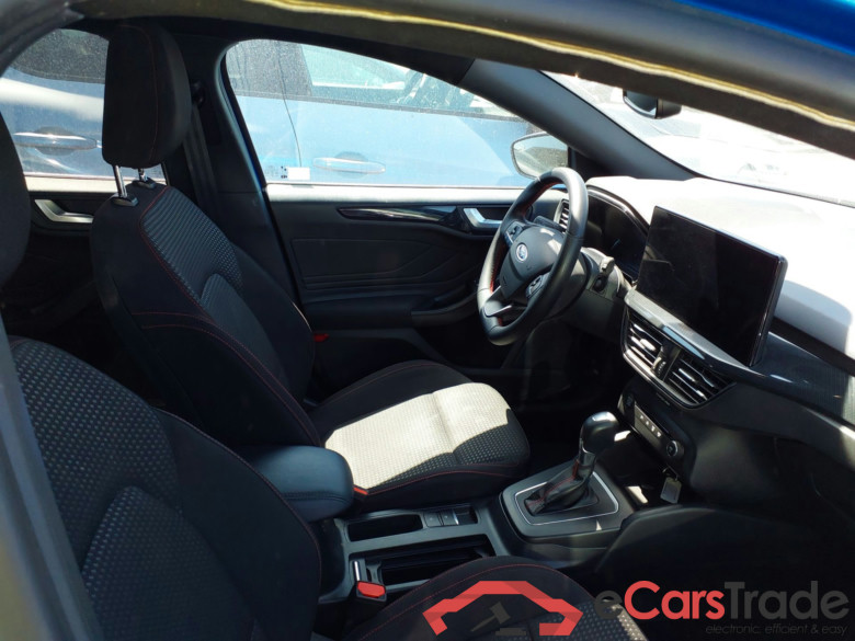 FORD Focus SPORTBREAK 1.0 Ecoboost MHEV 114KW (155CV) Automát ST Line (Winterpack) #3
