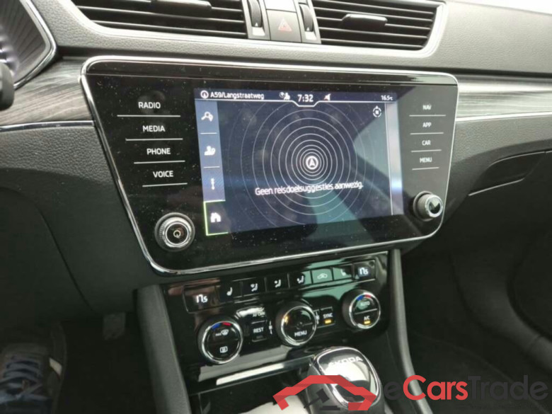SKODA Superb Combi 1.5 TSI ACT Business Edition P #6