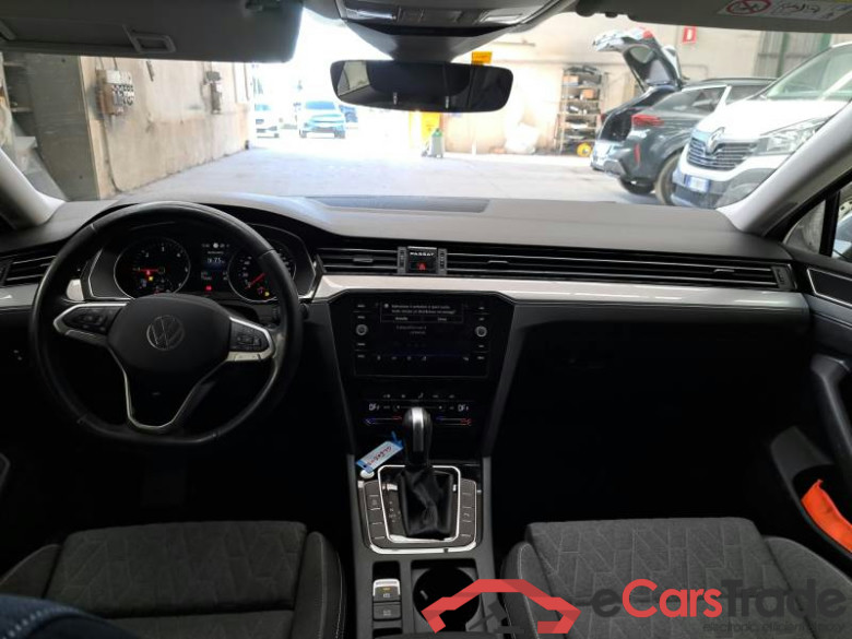 VOLKSWAGEN PASSAT / 2019 / 5P / STATION WAGON VAR. 2.0TDI SCR EVO 110KW BUSINESS DSG #3