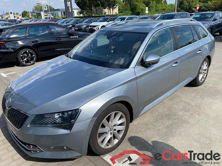 SKODA Superb Combi Superb Wagon Style 1,6 TDI 88 kW 6-speed mech.
