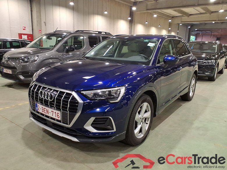 AUDI Q3 2.0 35 TDI S TRONIC ADVANCED BUSINESS ED