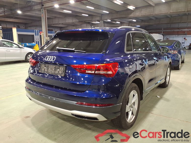 AUDI Q3 2.0 35 TDI S TRONIC ADVANCED BUSINESS ED #4