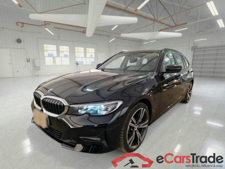 BMW SERIE 3 / 2018 / 5P / STATION WAGON 330E XDRIVE BUSINESS ADVAN. TOURING AUTO #1