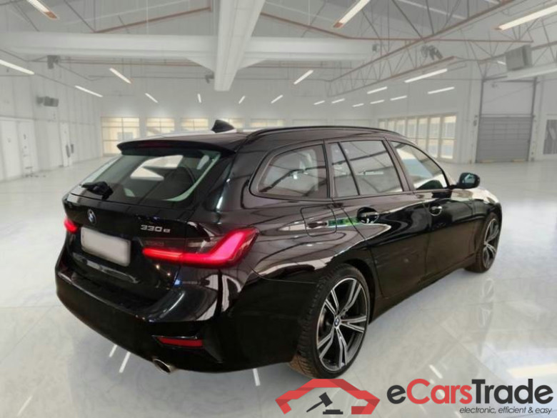 BMW SERIE 3 / 2018 / 5P / STATION WAGON 330E XDRIVE BUSINESS ADVAN. TOURING AUTO #2