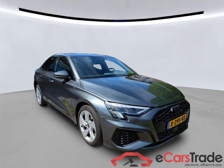 AUDI A3 Limousine 81 kW #5