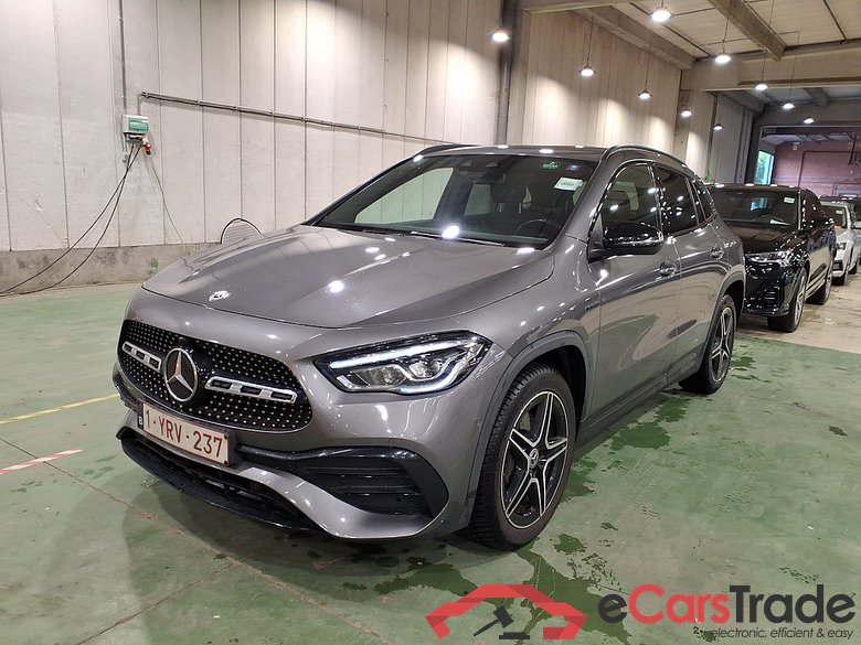 MERCEDES-BENZ GLA 1.3 GLA 250 E DCT BUSINESS SOLUTION