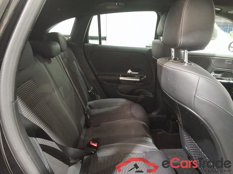 MERCEDES-BENZ GLA - Klasse 1.3 GLA 250 E DCT LUXURY LINE #5