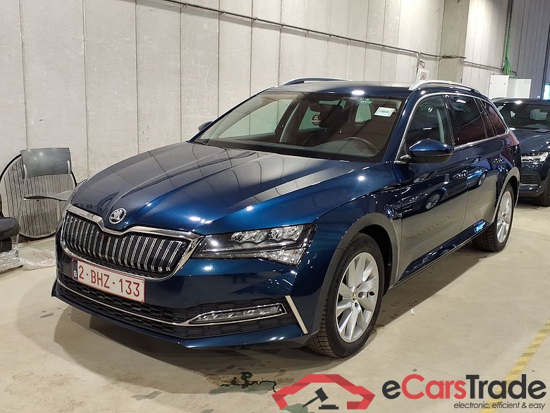 SKODA SUPERB COMBI 1.4 TSI PHEV 160KW DSG6 CLEVER