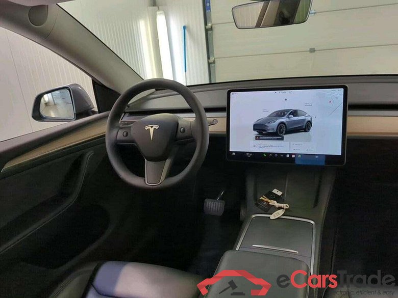 Tesla Model Y Long Range AWD 75kWh #3