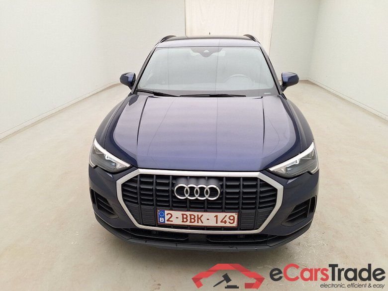 Audi, Q3 '18, Audi Q3 35 TDI S Tronic Business Edition 5d
