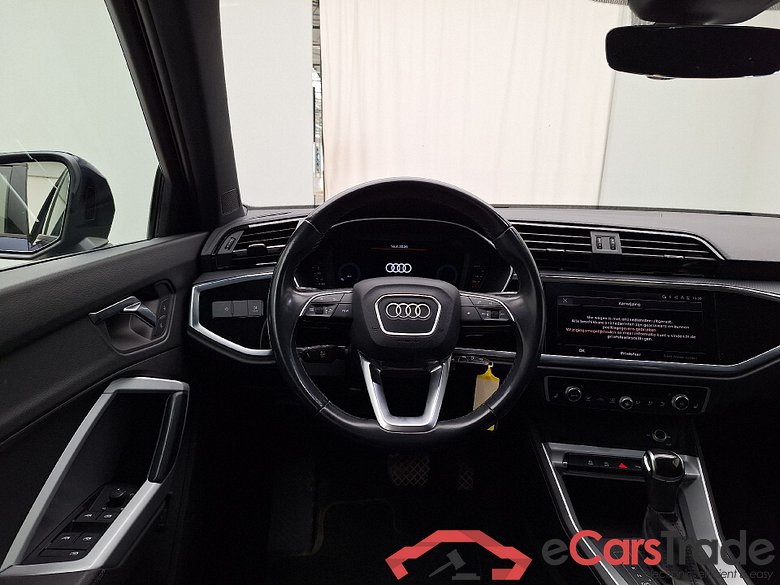 Audi, Q3 '18, Audi Q3 35 TDI S Tronic Business Edition 5d #5