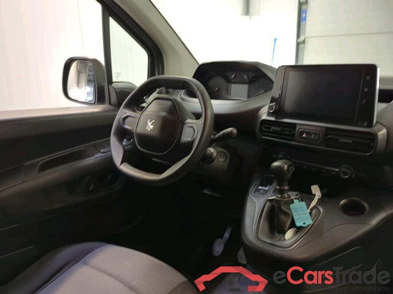 PEUGEOT Partner 1.2 PT. Premium #3