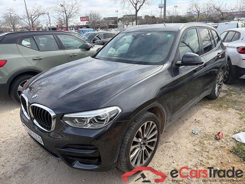 BMW X3 / 2017 / 5P / todoterreno xDrive30e
