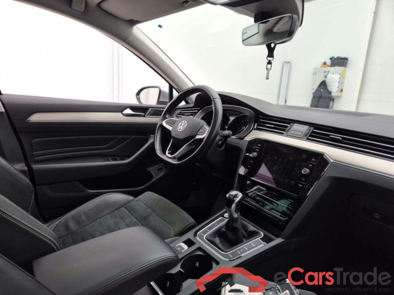 VOLKSWAGEN PASSAT VARIANT 2.0 TDI ELEGANCE BUSINESS #3