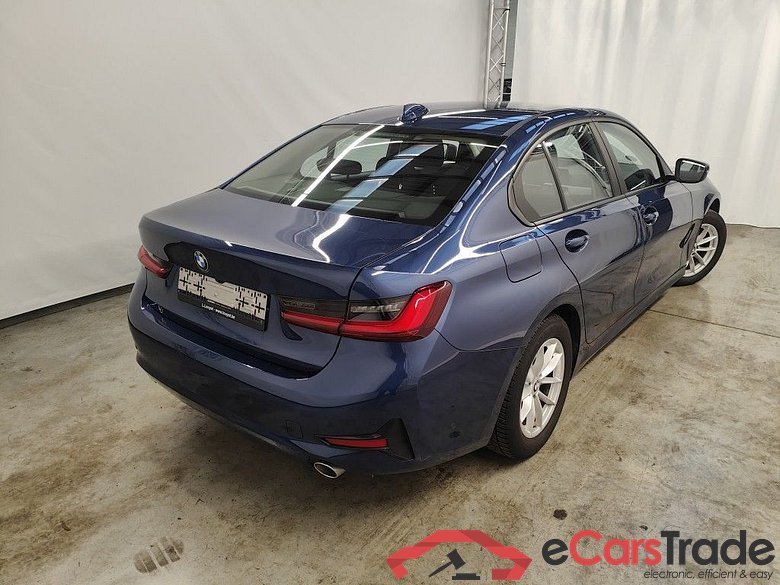 BMW 3 Reeks Berline 316dA (90 kW) 4d #2