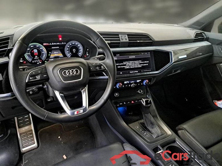 AUDI Q3 SPORTBACK / 2019 / 5P / SUV 45 TFSI E S TRONIC S LINE EDITION #3