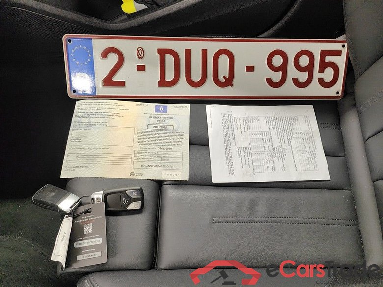 Audi A4 Avant 2.0 35 TFSi 110kW S tronic S line Busine 5d #4