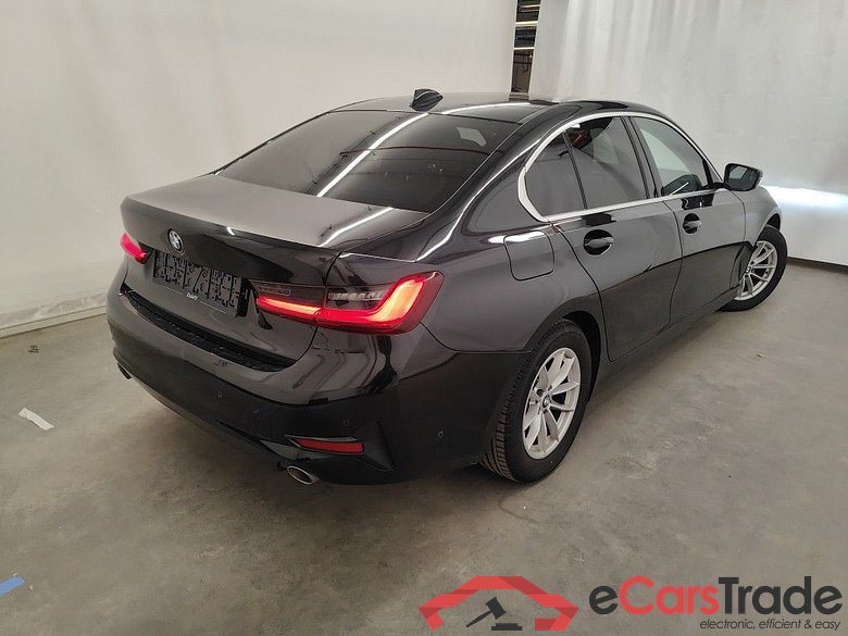 BMW 3 Reeks Berline 316dA (90 kW) 4d #2