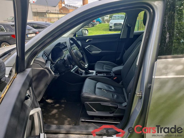 AUDI Q3 1.4 45 TFSI E S TRONIC #5