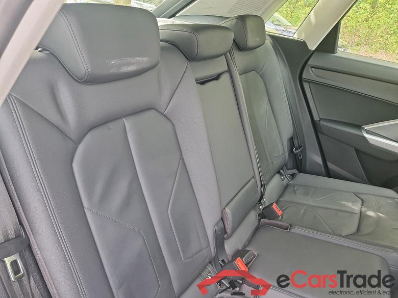 AUDI Q3 1.4 45 TFSI E S TRONIC #6