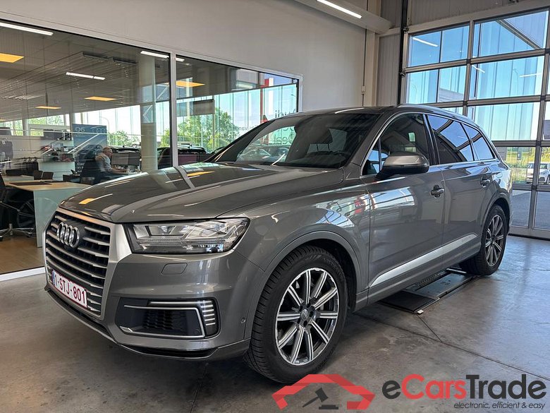 AUDI Q7 e-tron (PHEV) Audi Q7 e-tron 3.0 TDI quattro 190(258) kW(PS) tiptronic 8-speed