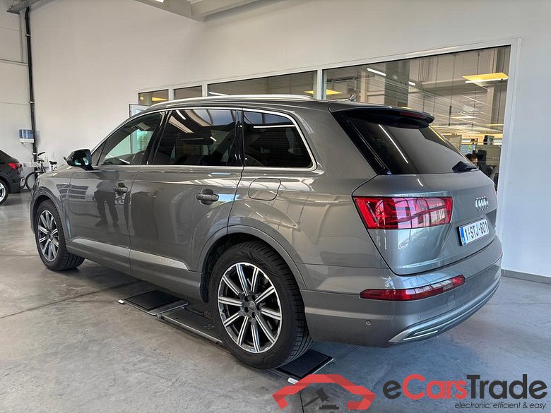 AUDI Q7 e-tron (PHEV) Audi Q7 e-tron 3.0 TDI quattro 190(258) kW(PS) tiptronic 8-speed #6
