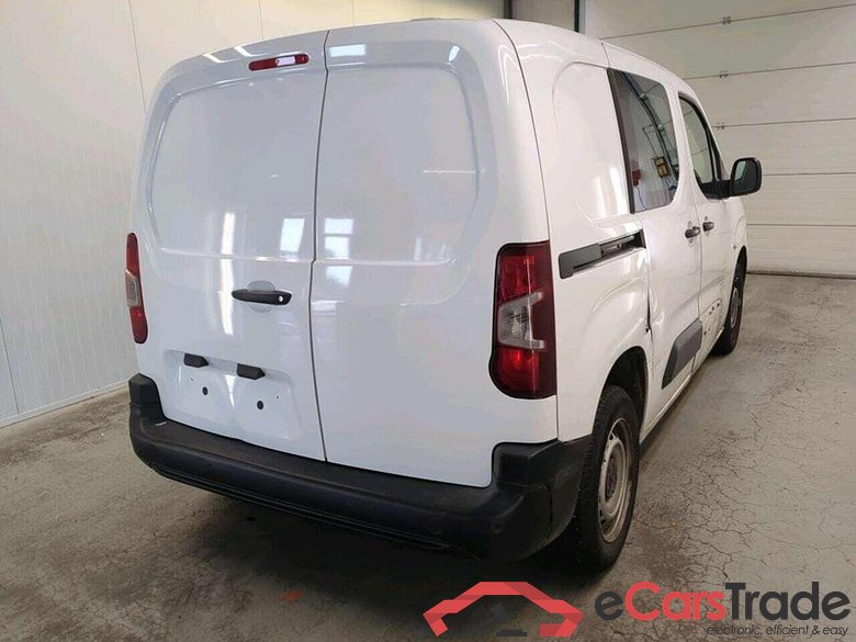 PEUGEOT Partner 1.2 PT. Premium #2
