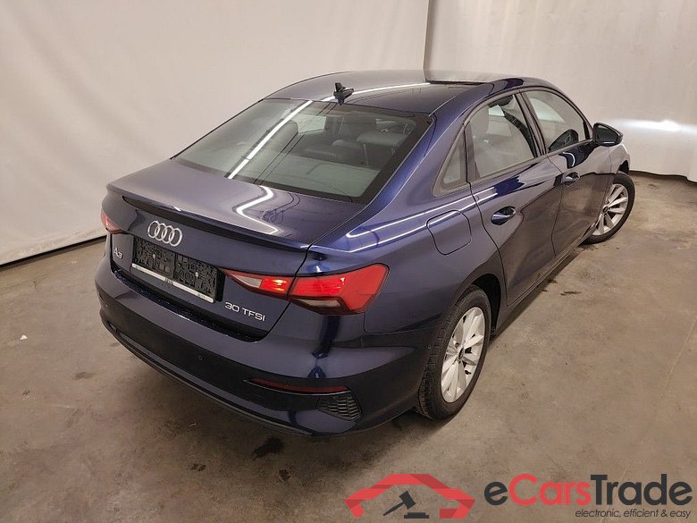 Audi A3 Berline 1.0 TFSi 30 81kW S tronic Business Edit. 4d #2