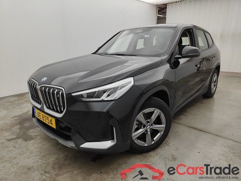 BMW iX1 xDrive30 (200kW) 5d #1