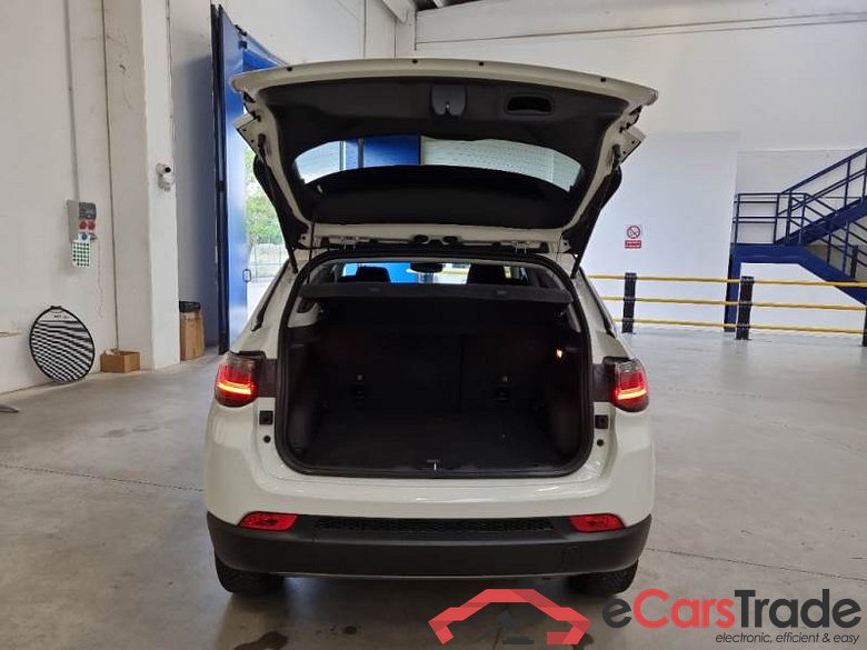 JEEP COMPASS / 2021 / 5P / SUV 1.5 TURBO MHEV T4 96KW LIMITED DDCT #5