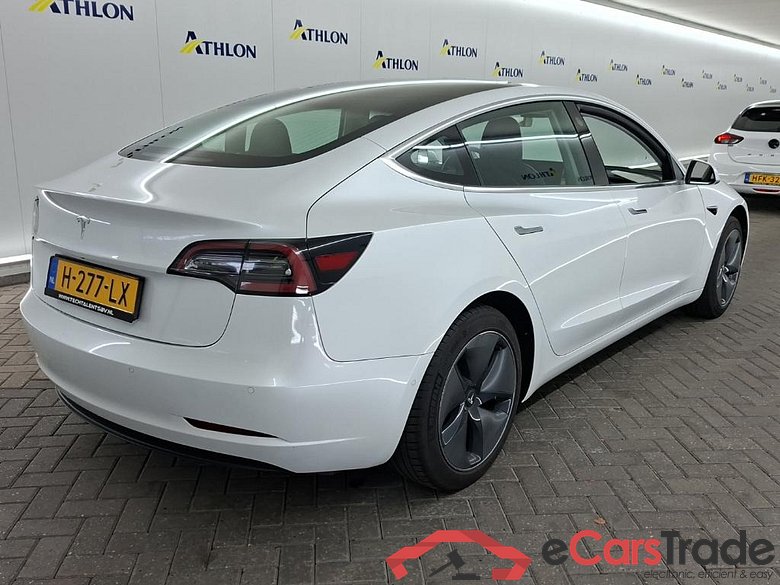 Tesla Model 3 Standard Range Plus RWD 4D 225kW #3