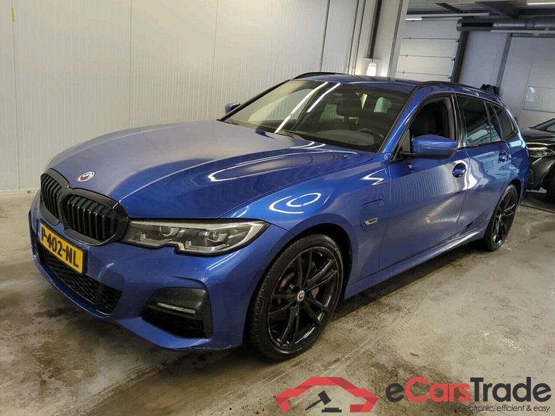 BMW 3-serie Touring 330e Bns Ed.P