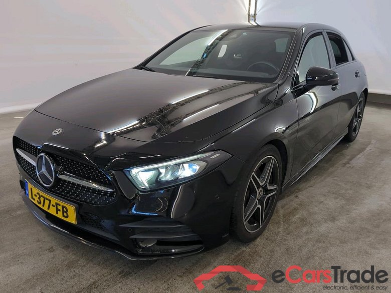 Mercedes-Benz A-Klasse A 180 Business Solution AMG Upgrade DCT 5d #1