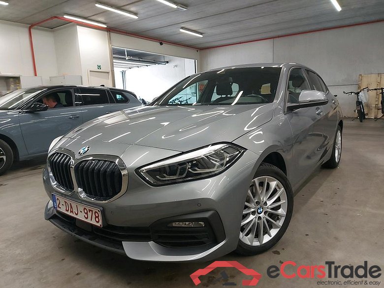 BMW - BMW 1 HATCH 118iA 136PK Pack Business & Heated Steering Wheel  * PETROL * #1