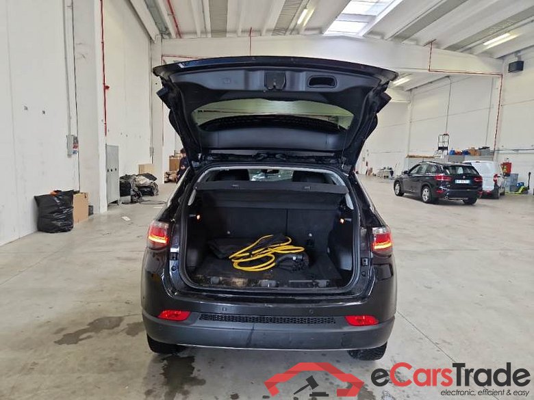 JEEP COMPASS / 2021 / 5P / SUV 1.3 T4 PHEV 190CV LIMITED 4XE AUTO #4